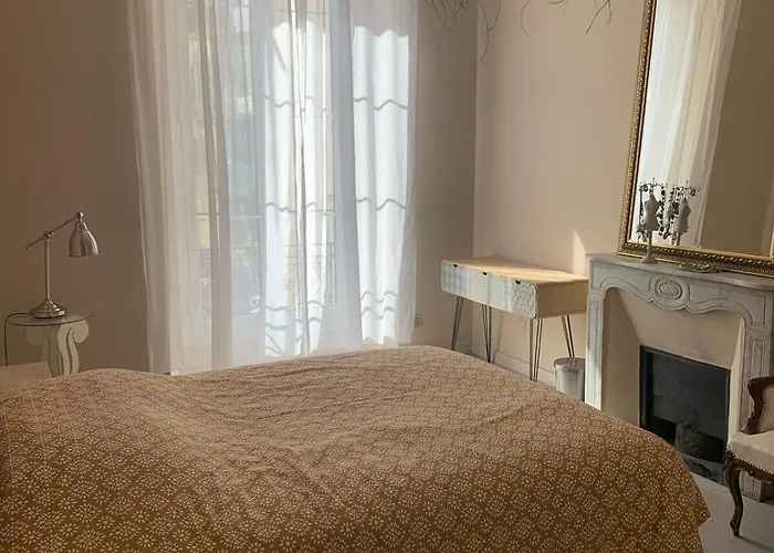 Port De Apartamento Niza