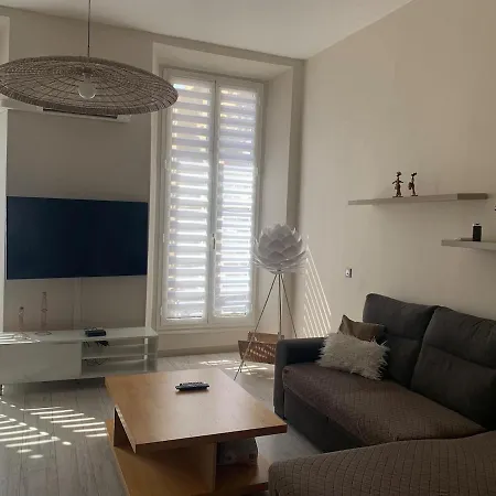 Port De Appartement